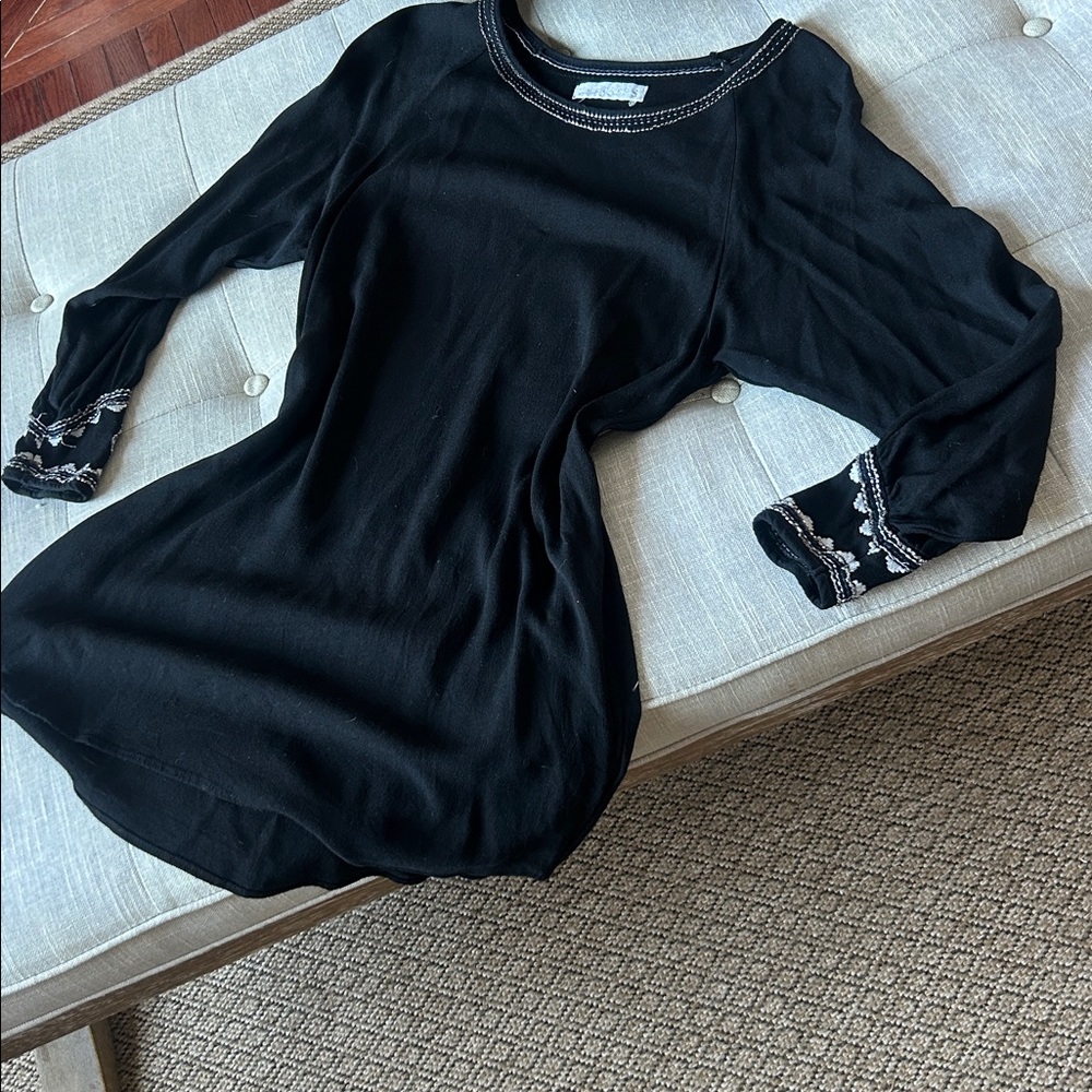 Line of Oslo “Peach” Black LS Embroidered Dress Size Small